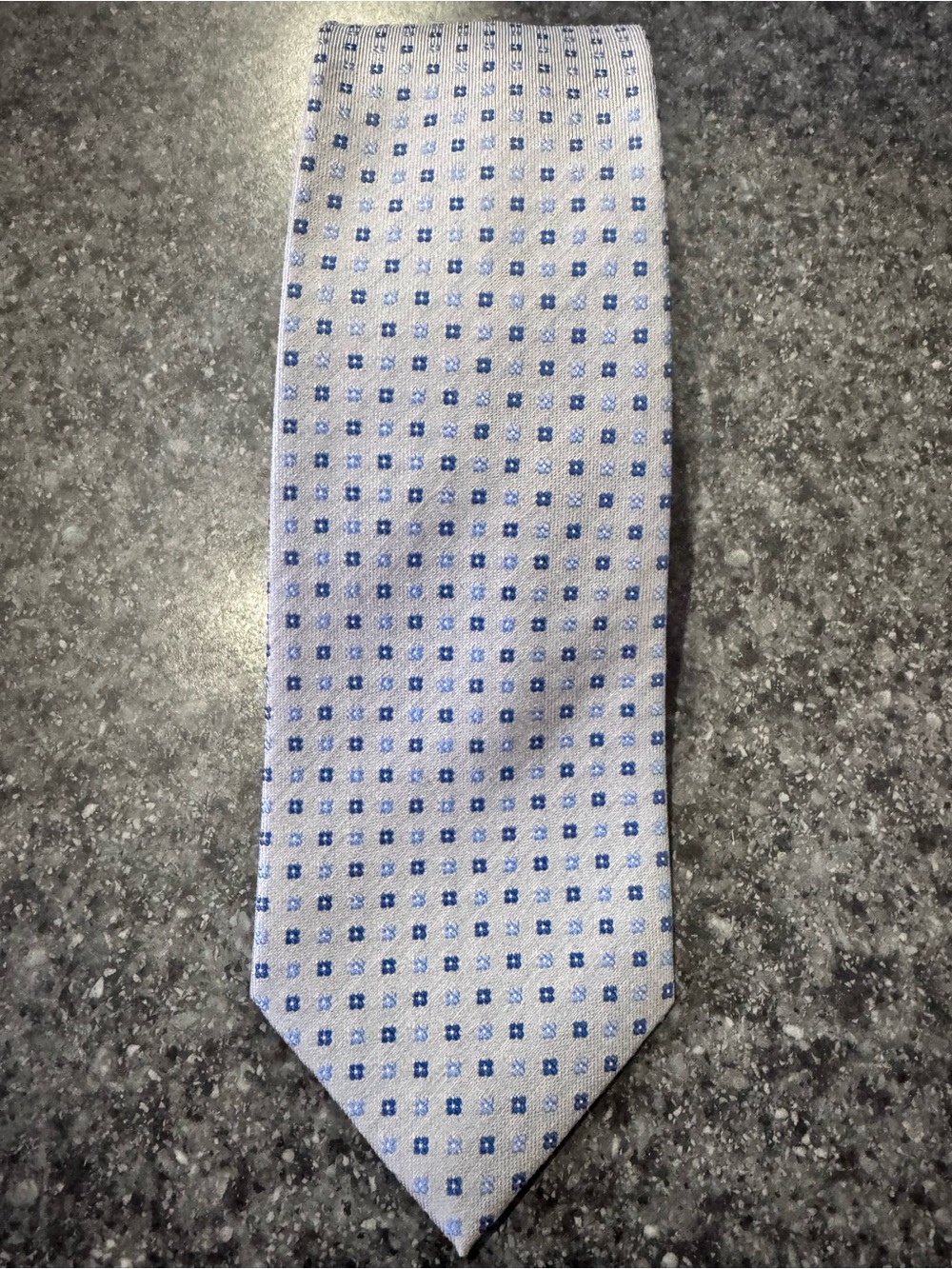 Men's Light Gray Tie with Blue Micro-Pattern - Elegant Office Tie